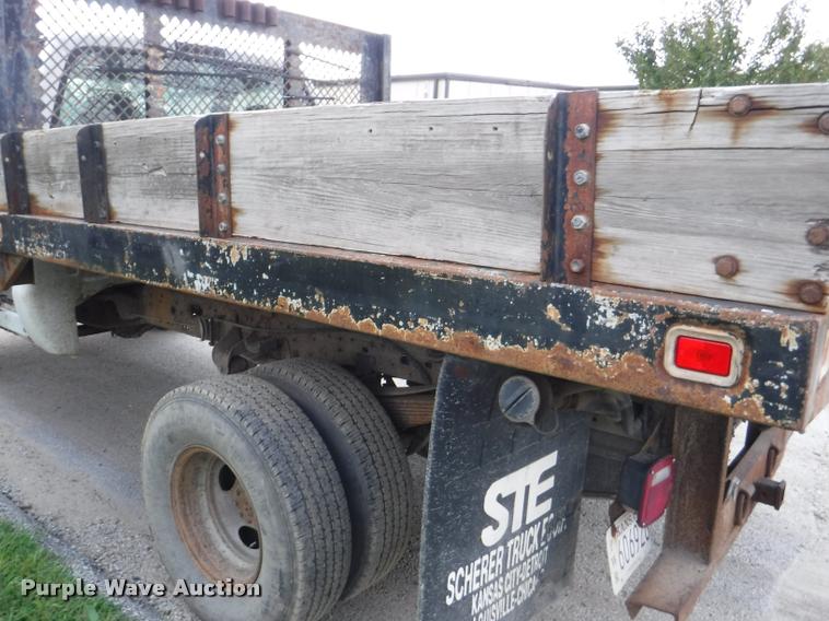 image for item K5869 2000 Ford F350 Super Duty XL dump bed pickup truck