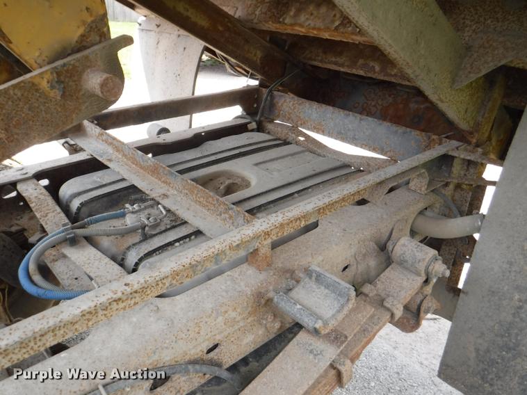 image for item K5869 2000 Ford F350 Super Duty XL dump bed pickup truck