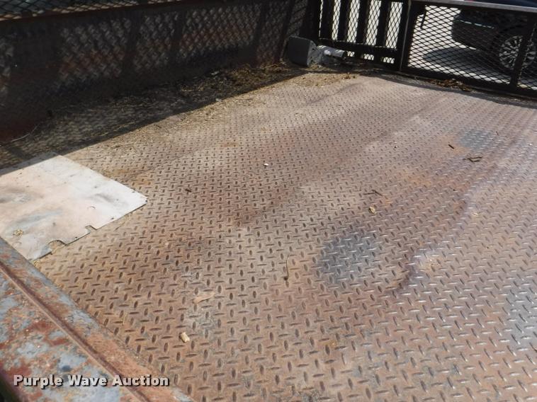 image for item K5911 2004 Mitsubishi Fuso FE640 flatbed truck