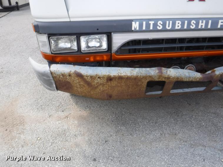 image for item K5911 2004 Mitsubishi Fuso FE640 flatbed truck