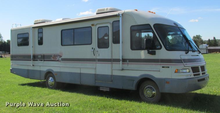 image for item K6121 1992 Fleetwood Southwind RV
