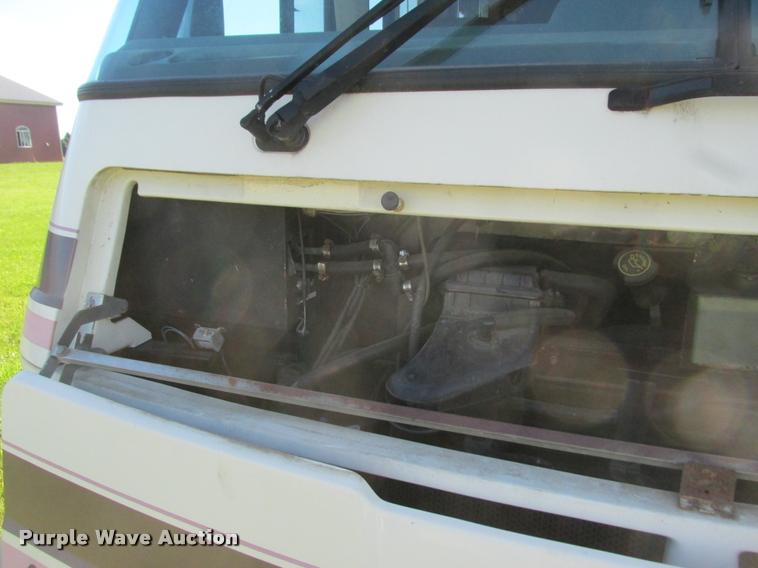 image for item K6121 1992 Fleetwood Southwind RV