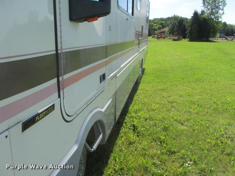 image for item K6121 1992 Fleetwood Southwind RV