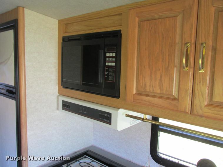 image for item K6121 1992 Fleetwood Southwind RV
