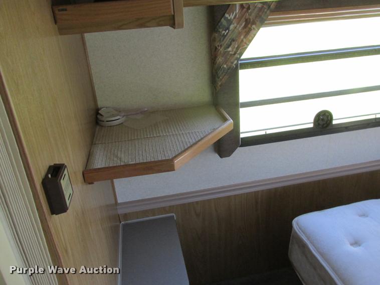 image for item K6121 1992 Fleetwood Southwind RV