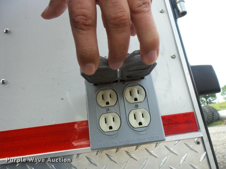 image for item K6456 2008 Interstate L10228TA3 enclosed cargo trailer