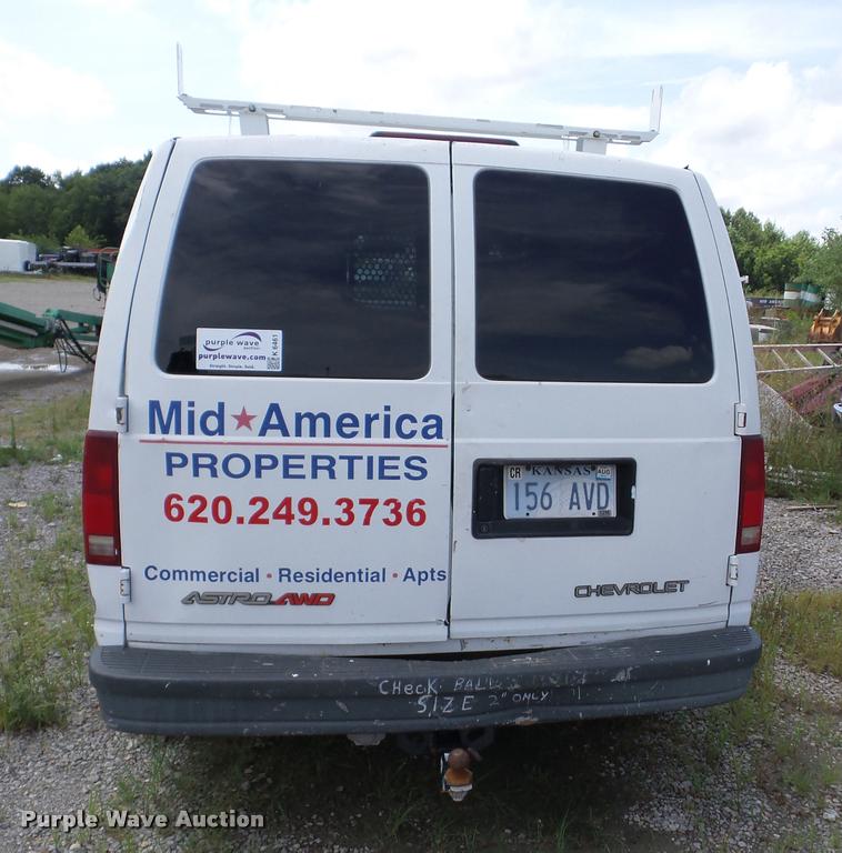 image for item K6461 2003 Chevrolet Astro Cargo van