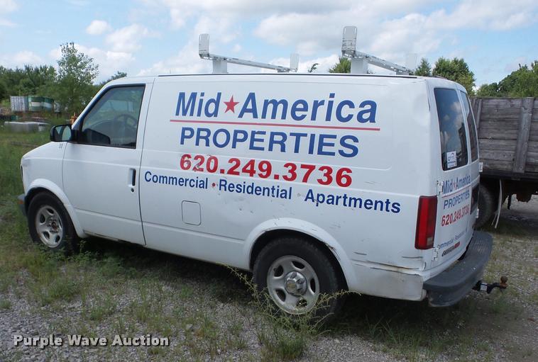 image for item K6461 2003 Chevrolet Astro Cargo van