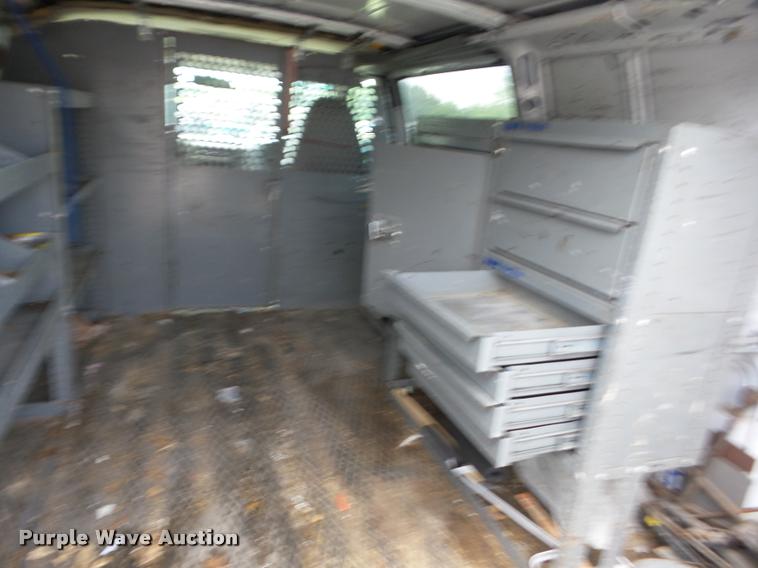 image for item K6461 2003 Chevrolet Astro Cargo van