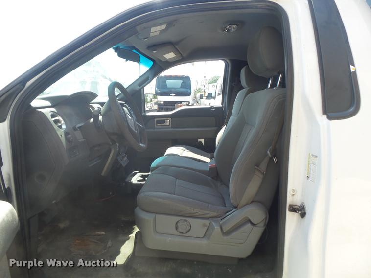 image for item K7548 2011 Ford F150 XLT flatbed pickup truck