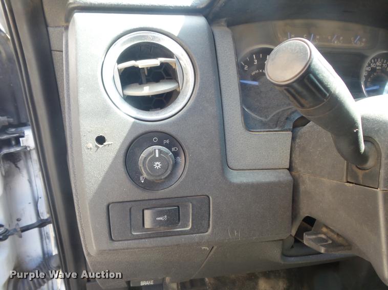 image for item K7548 2011 Ford F150 XLT flatbed pickup truck