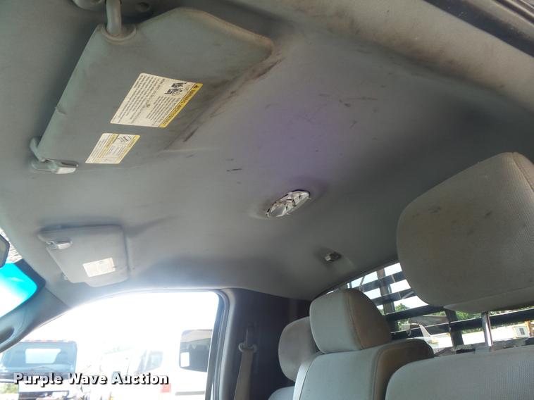 image for item K7548 2011 Ford F150 XLT flatbed pickup truck