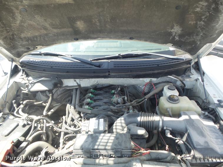 image for item K7548 2011 Ford F150 XLT flatbed pickup truck