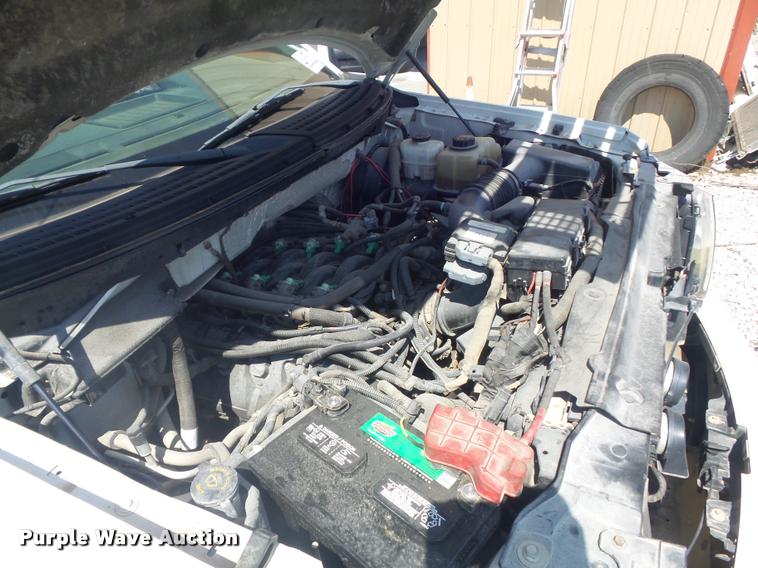 image for item K7548 2011 Ford F150 XLT flatbed pickup truck