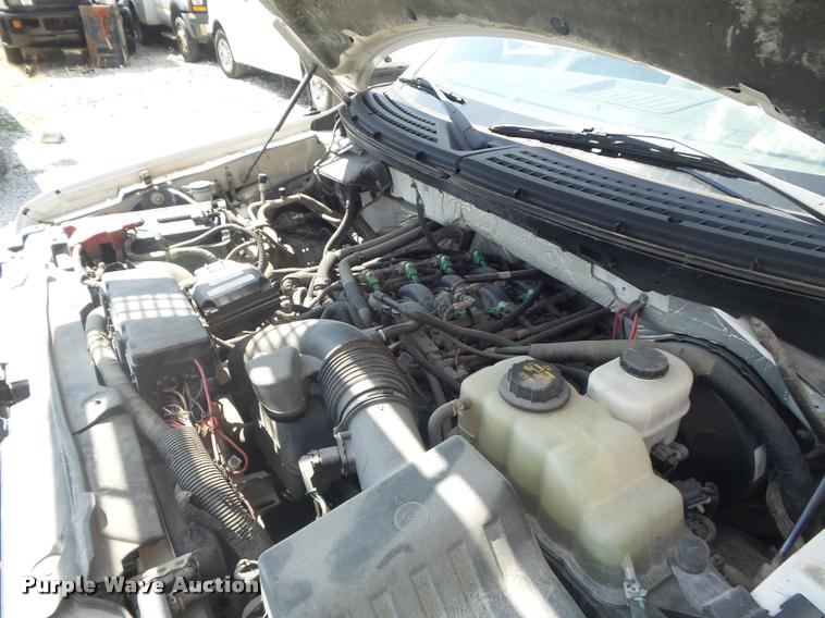 image for item K7548 2011 Ford F150 XLT flatbed pickup truck