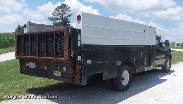 image for item K7556 2001 Ford F350  XL Super Duty service truck
