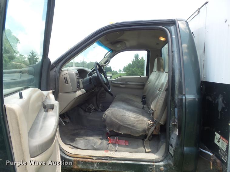 image for item K7556 2001 Ford F350  XL Super Duty service truck