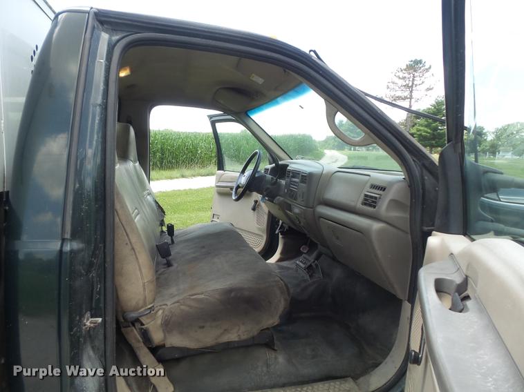 image for item K7556 2001 Ford F350  XL Super Duty service truck