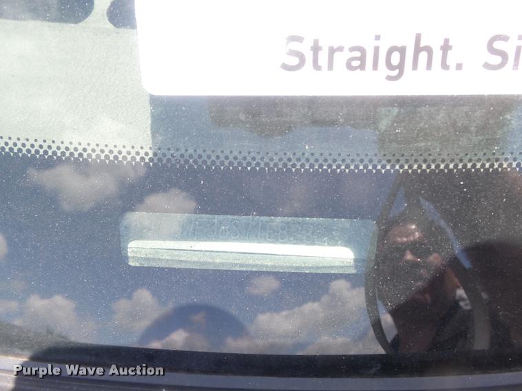 image for item K7556 2001 Ford F350  XL Super Duty service truck