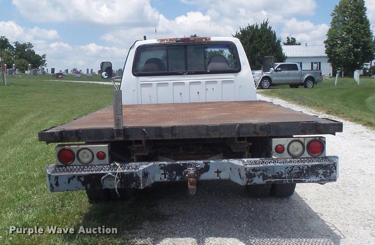 image for item K7557 1996 Ford F350 XL flatbed pickup truck