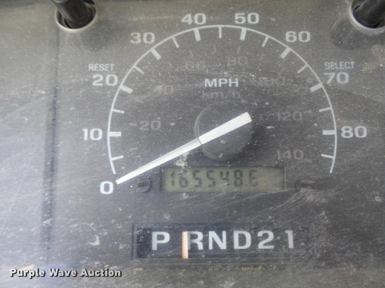 image for item K7557 1996 Ford F350 XL flatbed pickup truck