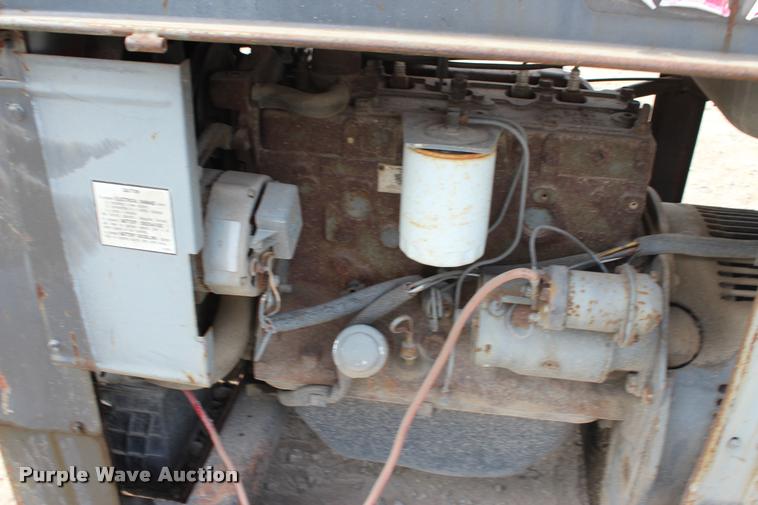 image for item L3186 Lincoln SA-200-F-163 arc welder