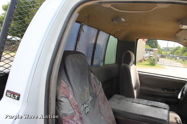 image for item L3194 1994 Dodge Ram 2500 flatbed pickup truck