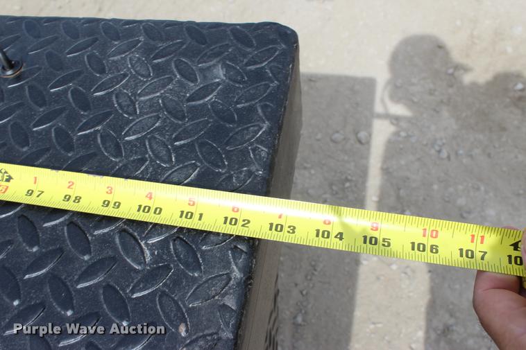 image for item L3194 1994 Dodge Ram 2500 flatbed pickup truck