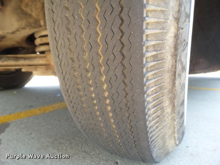 image for item L5621 1951 Chrysler Windsor Deluxe