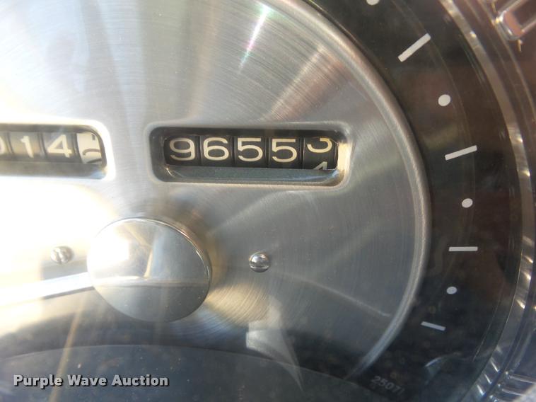 image for item L5621 1951 Chrysler Windsor Deluxe