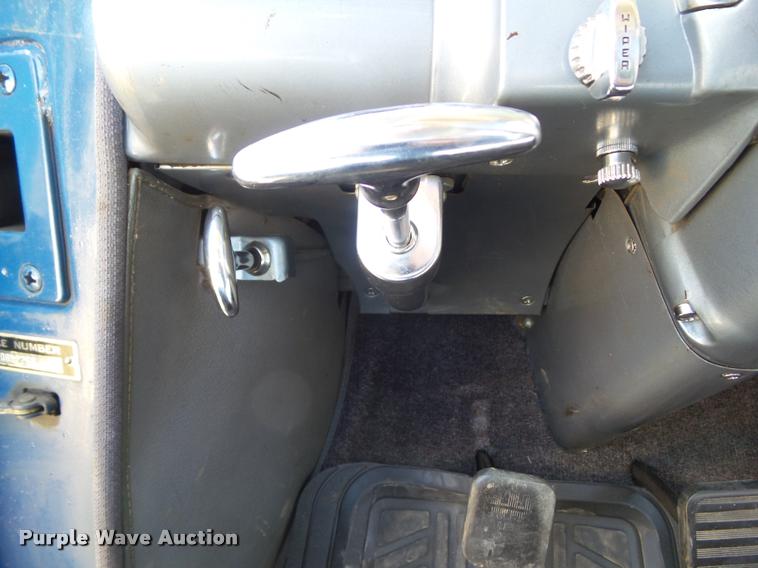 image for item L5621 1951 Chrysler Windsor Deluxe