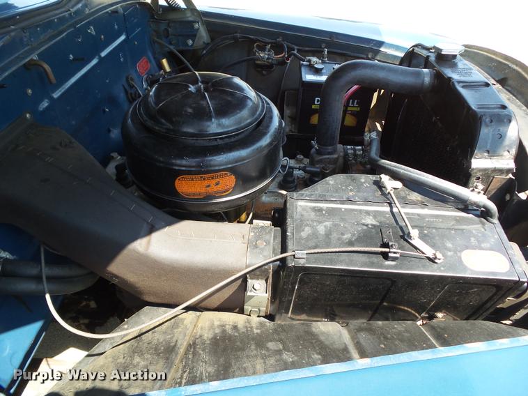 image for item L5621 1951 Chrysler Windsor Deluxe