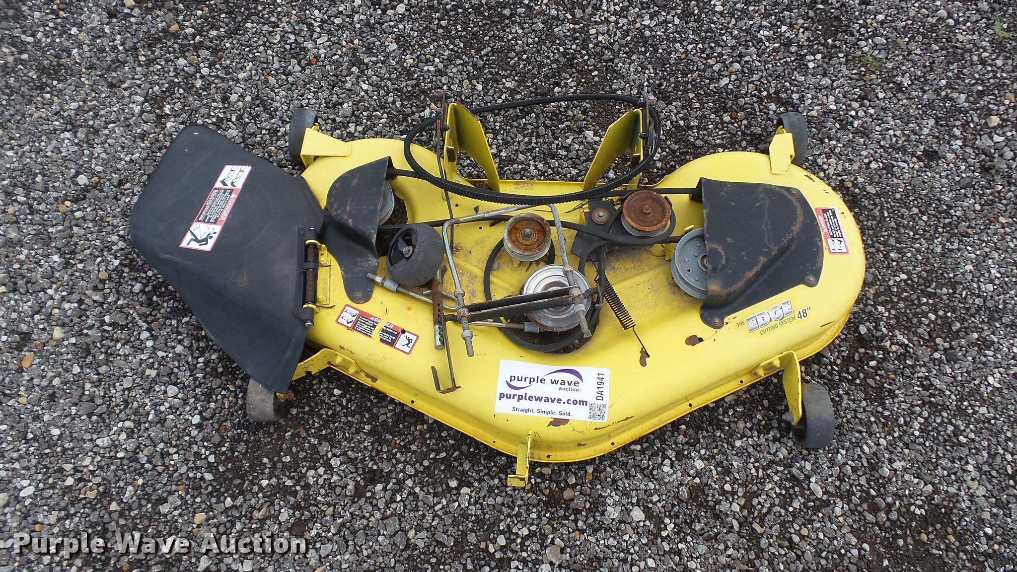 John Deere Edge cutting system in Baldwin City, KS Item DA1941 sold