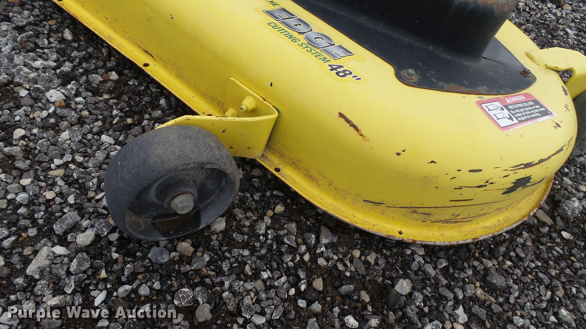 John Deere Edge cutting system in Baldwin City, KS Item DA1941 sold