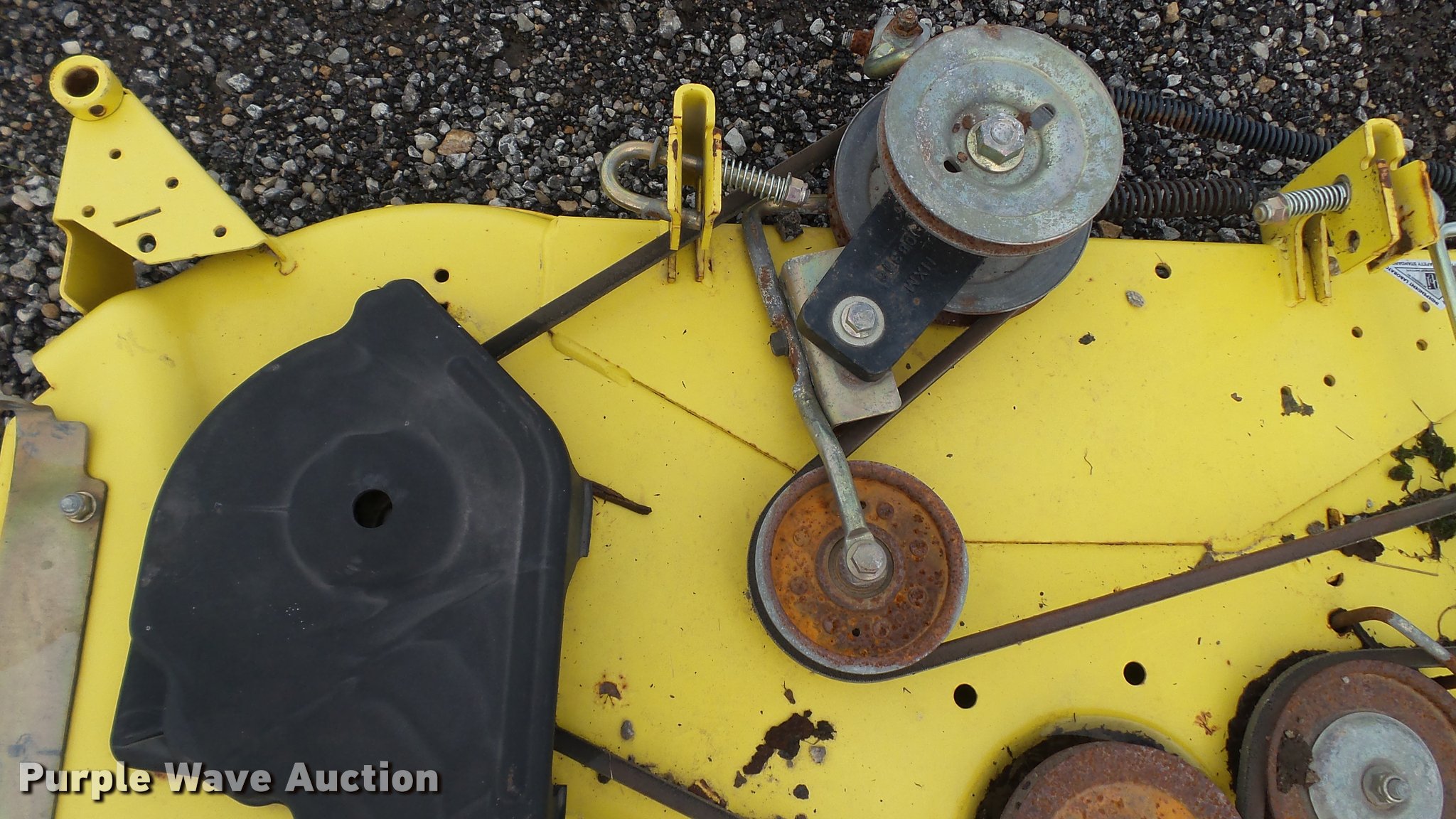 John Deere edge cutting system in Baldwin City, KS Item DA1943 sold