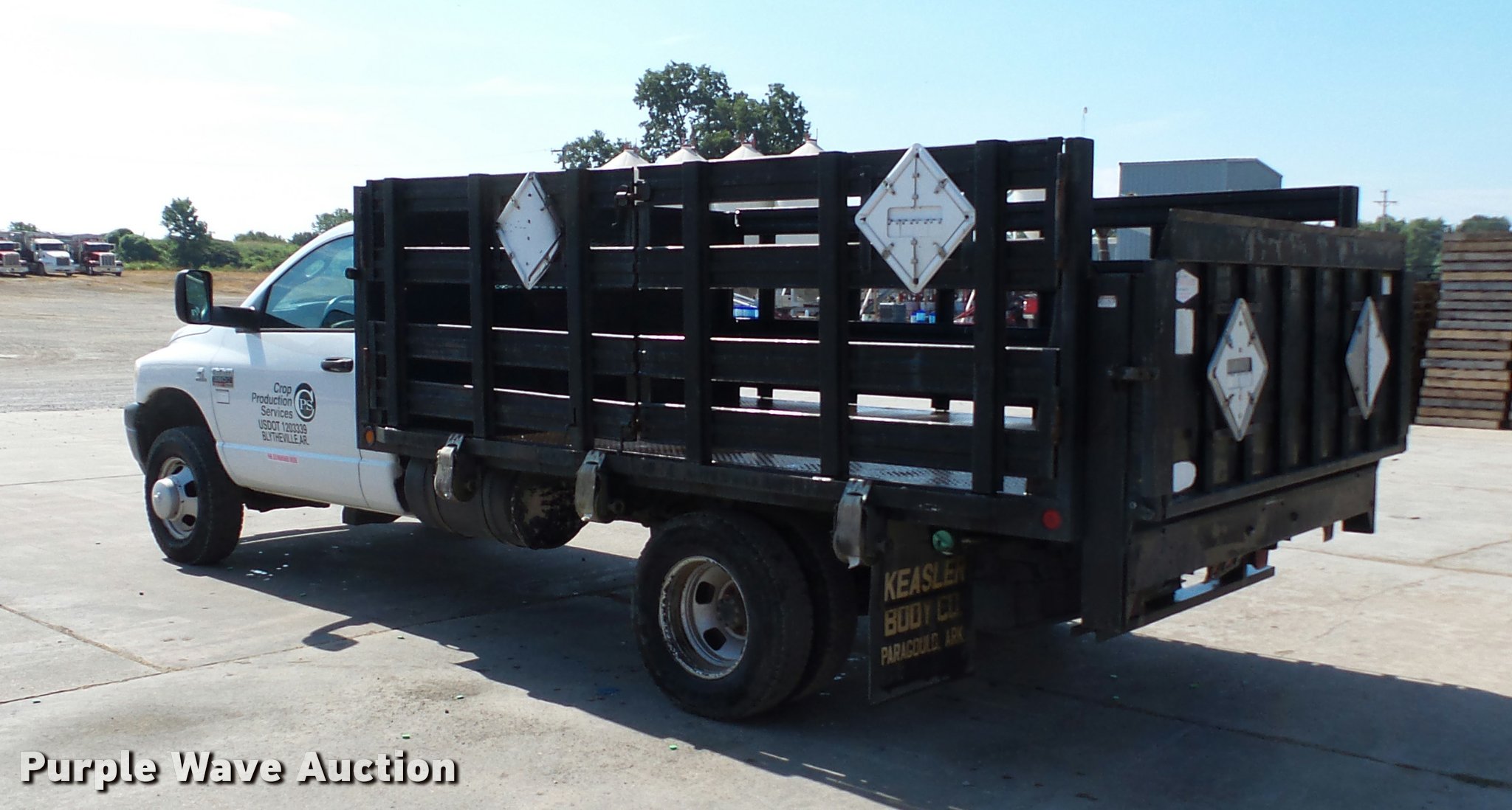 2007 Dodge Ram 3500 flatbed pickup truck in Cooter, MO Item DA2346