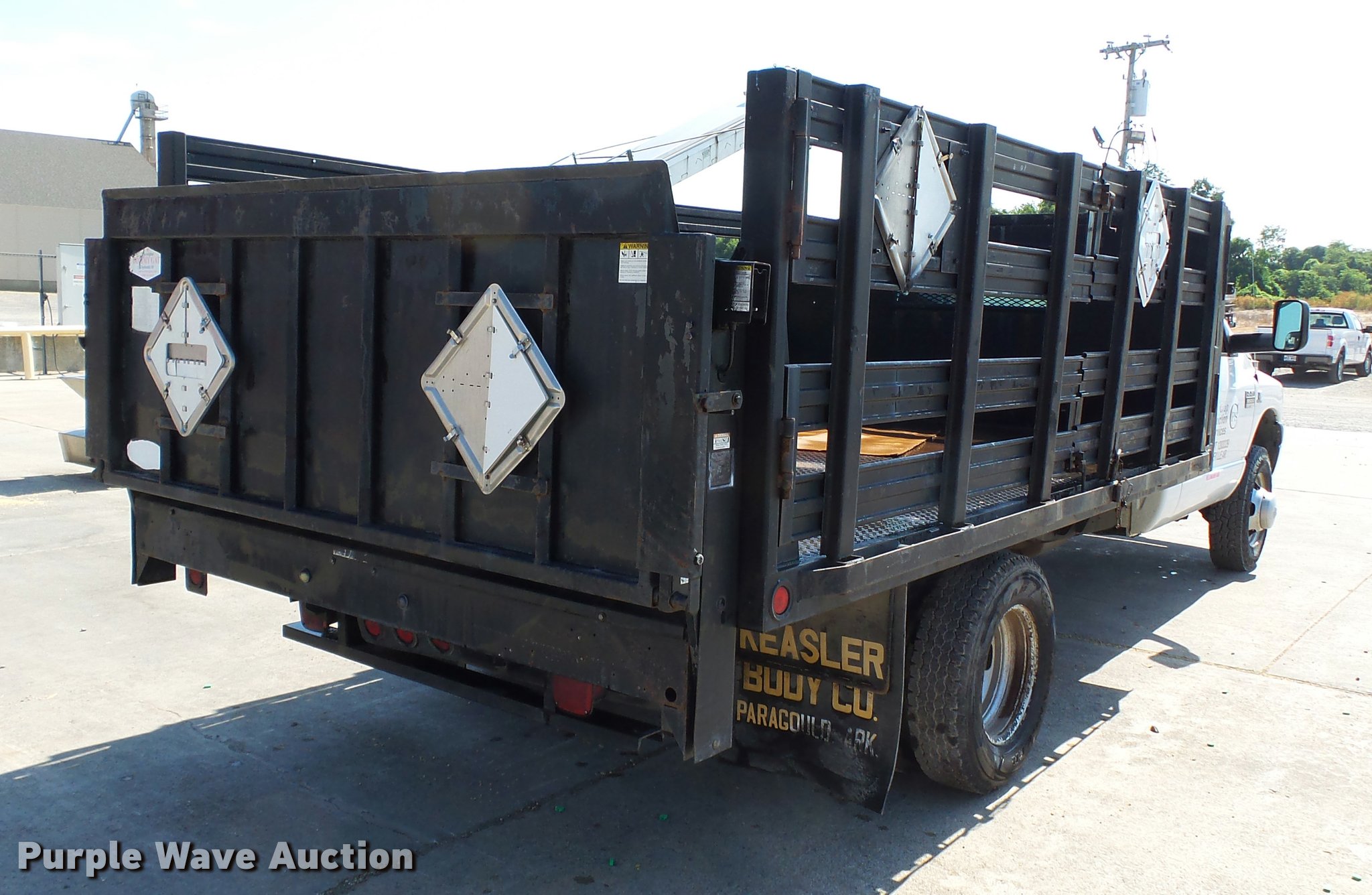 2007 Dodge Ram 3500 flatbed pickup truck in Cooter, MO Item DA2346