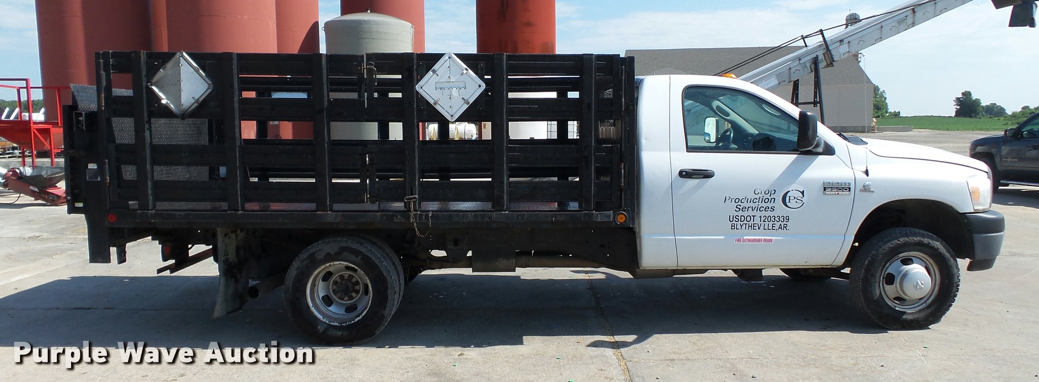 2007 Dodge Ram 3500 flatbed pickup truck in Cooter, MO Item DA2346