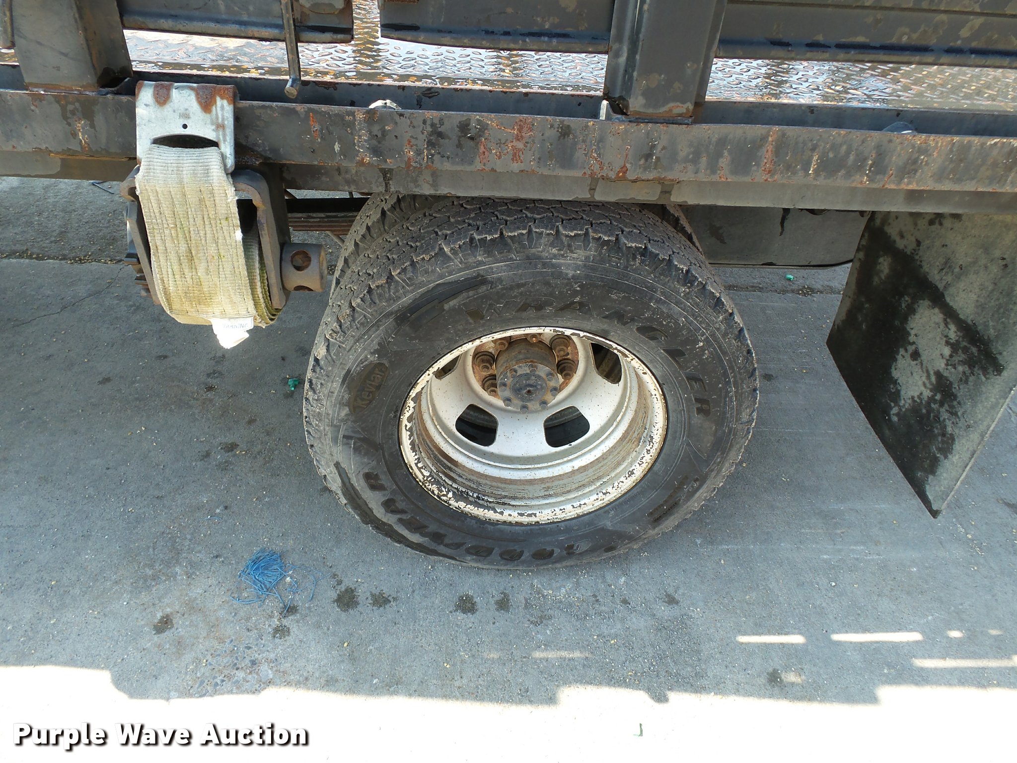2007 Dodge Ram 3500 flatbed pickup truck in Cooter, MO Item DA2346