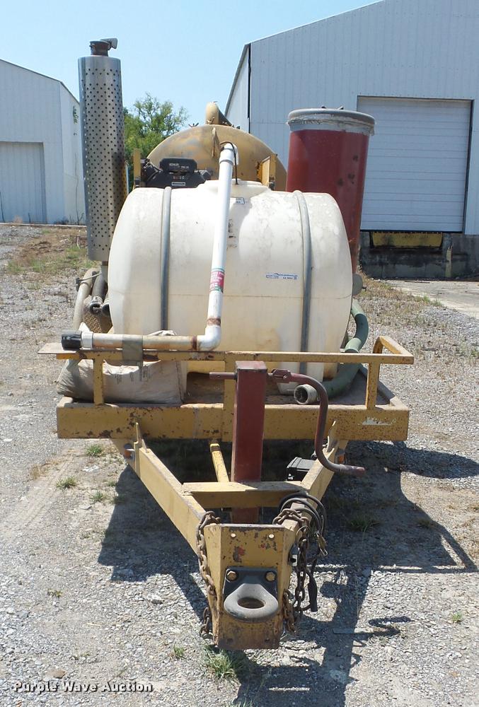 image for item AX9069 1999 U-Dump vacuum trailer