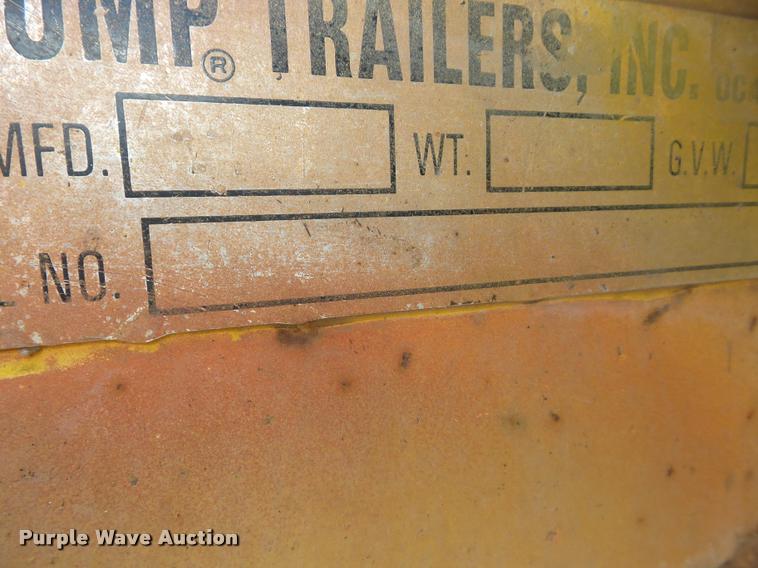 image for item AX9069 1999 U-Dump vacuum trailer