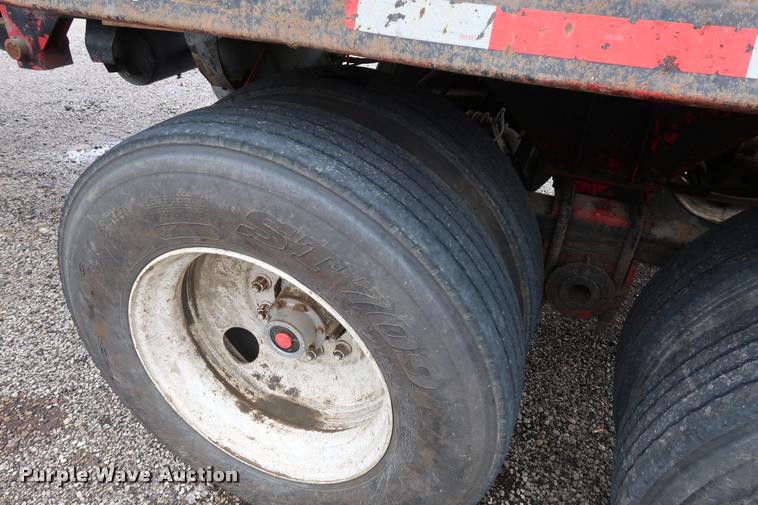 image for item BG9501 1997 Clement RKHS2626 end dump trailer