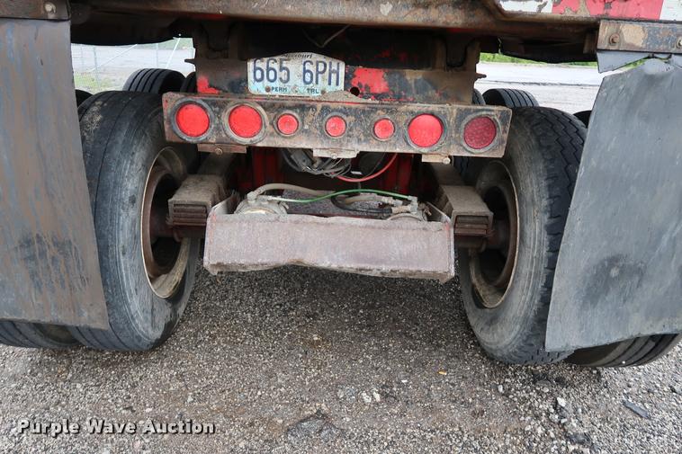 image for item BG9501 1997 Clement RKHS2626 end dump trailer