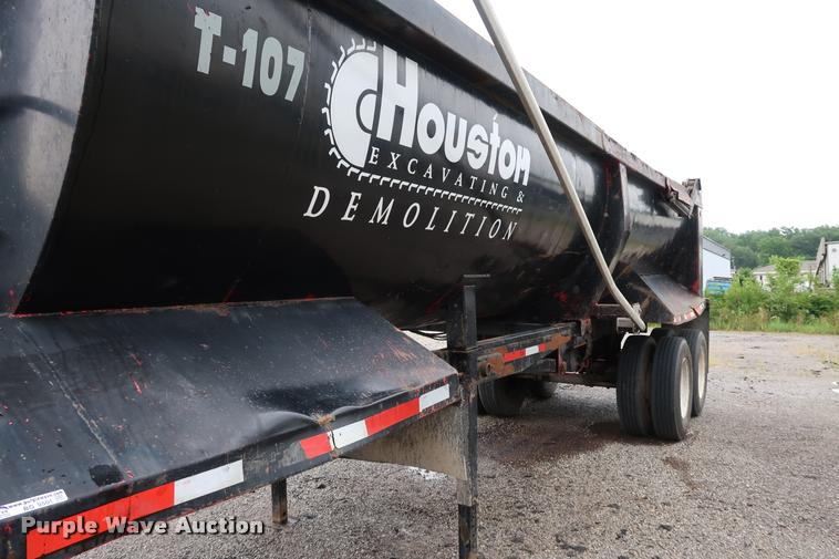 image for item BG9501 1997 Clement RKHS2626 end dump trailer