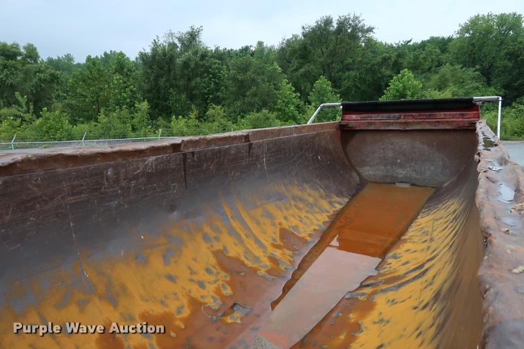 image for item BG9501 1997 Clement RKHS2626 end dump trailer