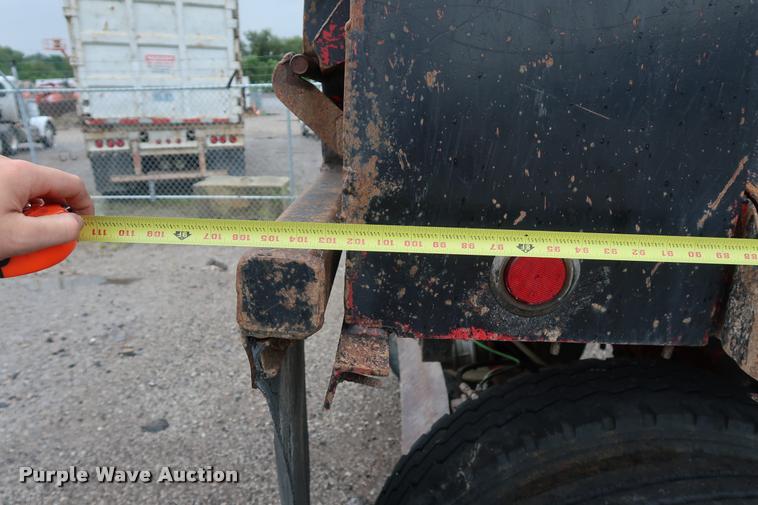 image for item BG9501 1997 Clement RKHS2626 end dump trailer