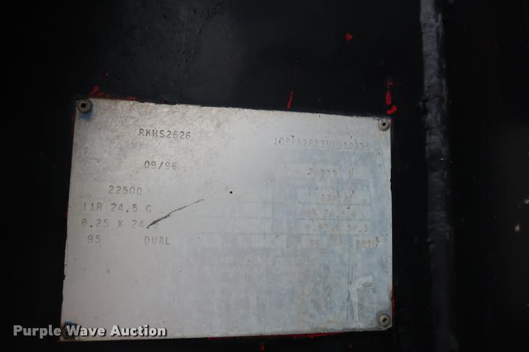 image for item BG9501 1997 Clement RKHS2626 end dump trailer