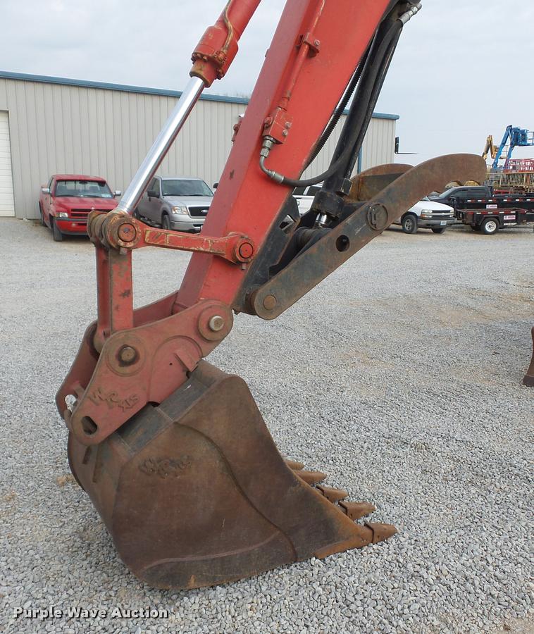 image for item BH9301 2011 Link-Belt 135 excavator