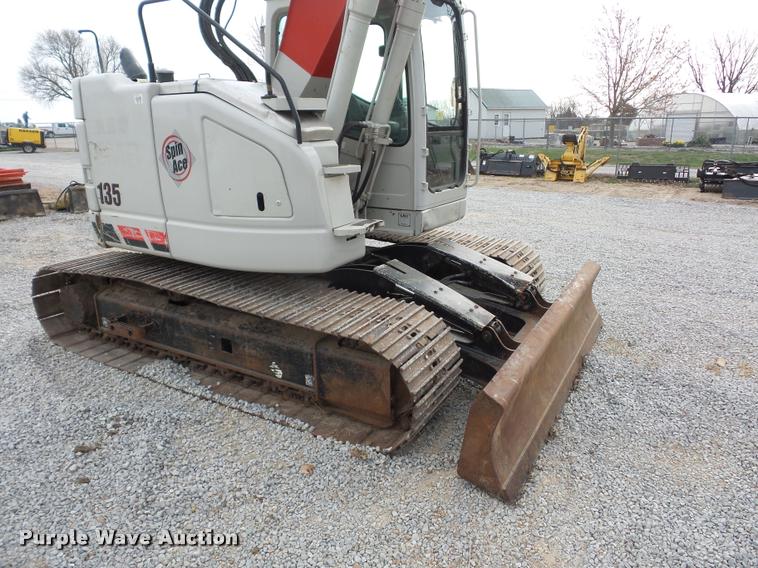 image for item BH9301 2011 Link-Belt 135 excavator