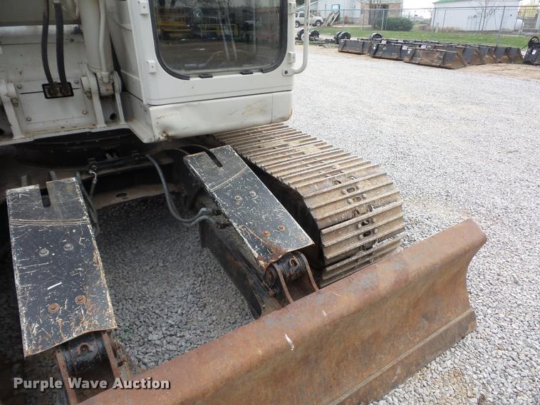 image for item BH9301 2011 Link-Belt 135 excavator